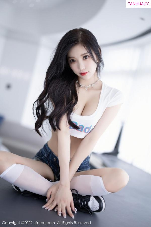 杨晨晨 sugar小甜心CC [XiuRen]高清写真图 2022.09.06 No.5551 杨晨晨Yome第34张图片